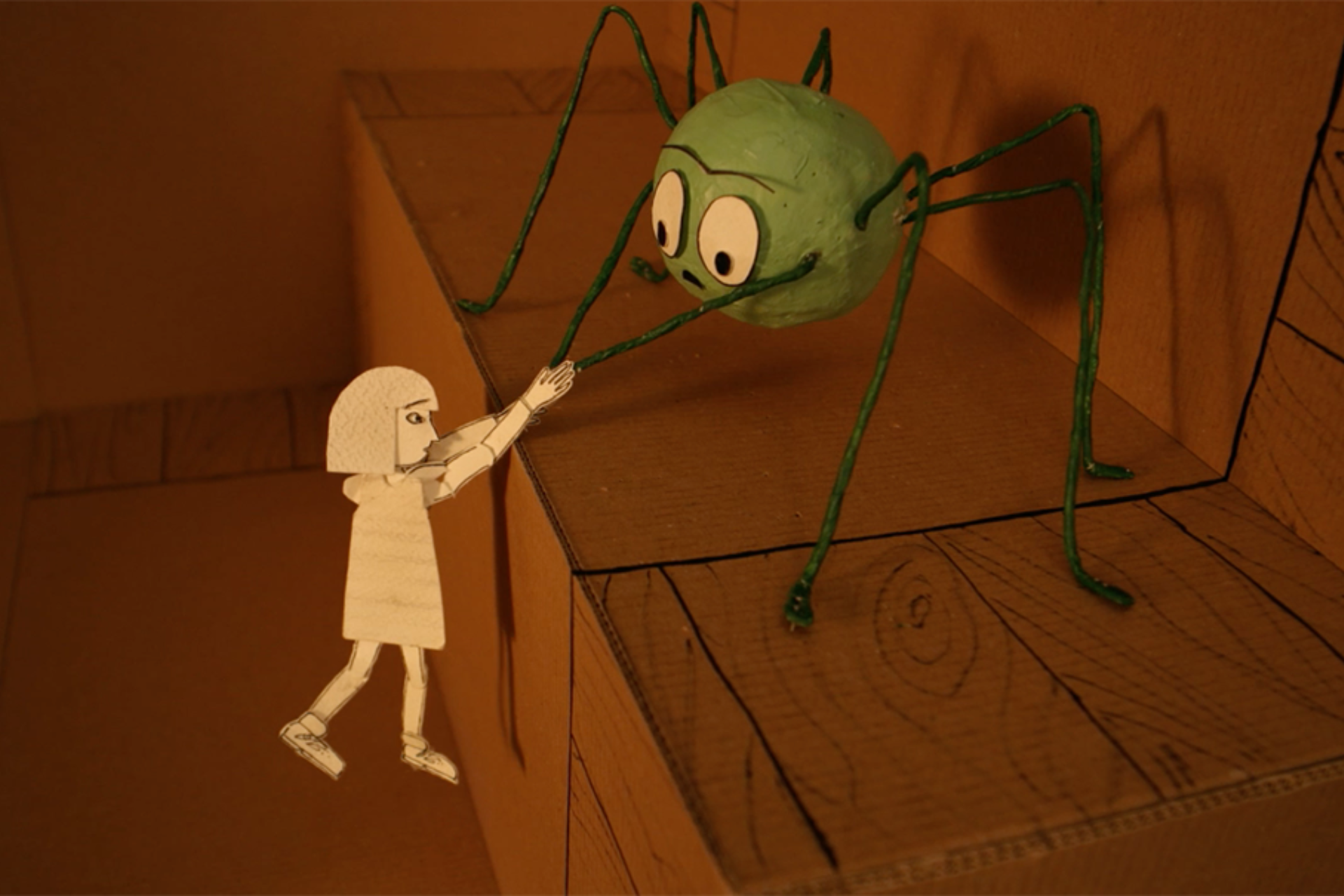 Papergee and the Spider - stop motion animation - 4